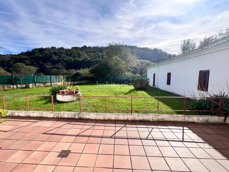 Foto 92cc89f2-0309-421f-81b7-6de82213ac7b. Haus mit heizung parking in Bimenes