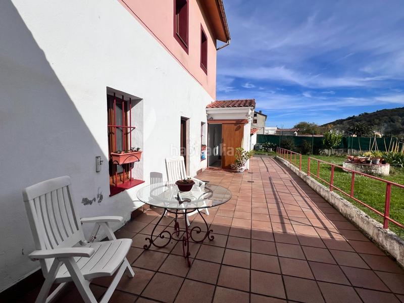 Foto de3b3879-fee9-4ca8-8adf-36db984d4d8b. Haus mit heizung parking in Bimenes