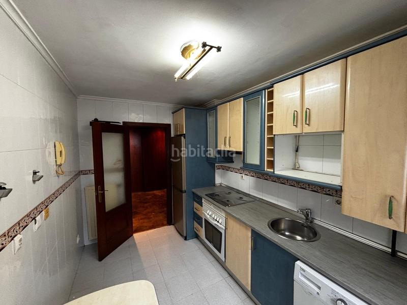 Foto 11c8d92b-9458-407d-b5c7-167cb18ee5b3. Flat with parking in Villalegre - La Luz Avilés