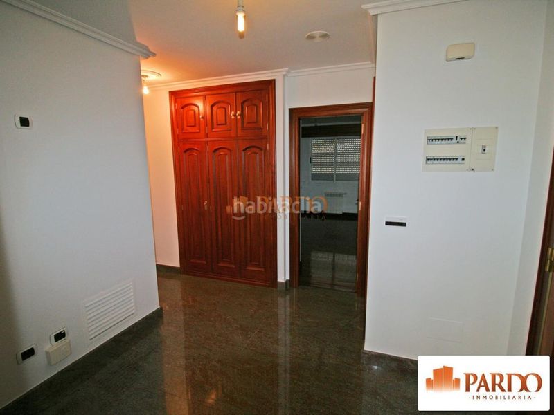 Foto 9357702e-613d-48e7-af88-a7c84eb12851. Rent flat with heating parking in Plaza de España Ferrol
