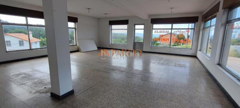 Foto 70a181d0-e30d-4731-9736-89a661484cc3. Edifici a Fene