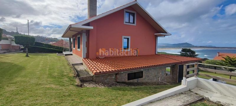 Foto 384f60f3-be16-47e9-b3d3-7088a27d548b. Chalet with heating parking pool in Valdoviño