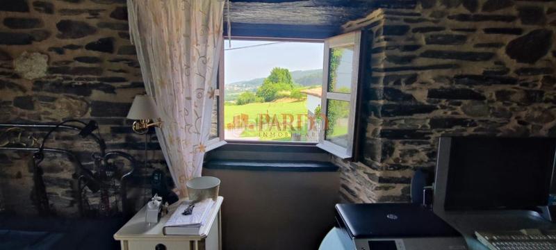 Foto 99490bf1-4a2d-45ae-8f50-9d670b6ccefd. Bauernhof mit heizung in Valdoviño