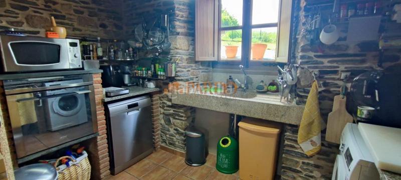 Foto d172914e-c250-4c46-83e9-0a2daf4d0e14. Bauernhof mit heizung in Valdoviño