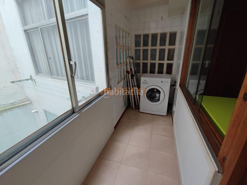 Foto 28eeec19-45a7-4084-b74f-7d3d17a3c75f. Piso en Canido Ferrol