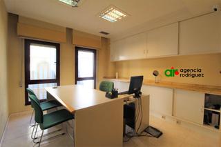 Oficina en Fontn. Oficina en venta en centro, 5 dormitorios.