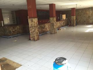 Local Comercial en Calle Corredoria Baja