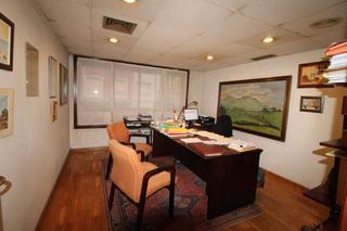 Bureau  Calle asturias. Oficina en venta en centro, 6 dormitorios.