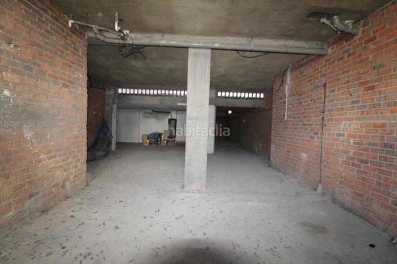 Foto cc8a98d8-e9f3-4fe2-bb7c-99c5b748c5fc. Alquiler local comercial local com. en alquiler en centro. en Oviedo