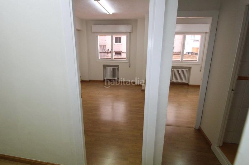 Foto 22848ef4-898d-4bed-b384-a019fbbcb07f. Miete büro mit heizung in Parque San Francisco - Uría Oviedo