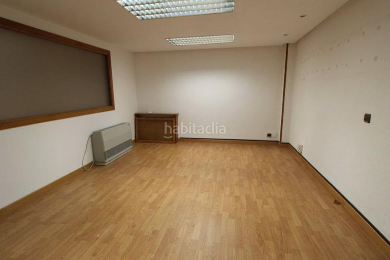 Foto 5755e7bf-05fc-4a76-884e-f5bad8e38dbb. Location bureau avec chauffage dans Salesas - Foncalada - Campoamor Oviedo