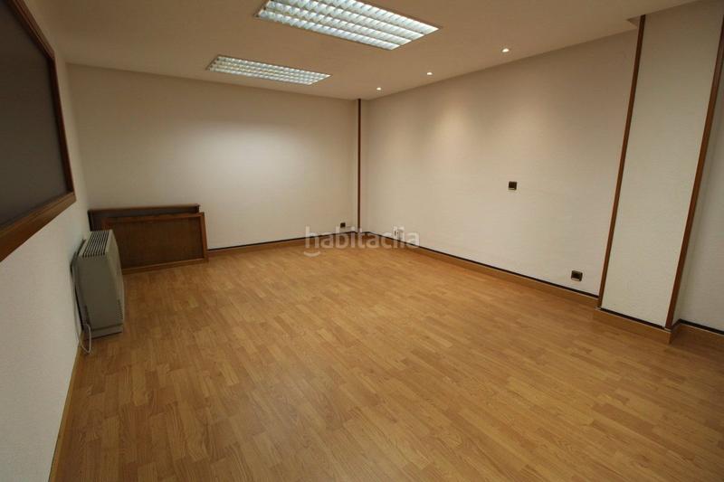Foto 104da05a-1982-4270-8a29-afeb657f4f2b. Rent office space with heating in Salesas - Foncalada - Campoamor Oviedo
