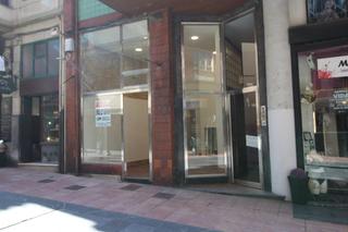 Lloguer Local Comercial a Casco Histórico. Local com. en alquiler en centro.