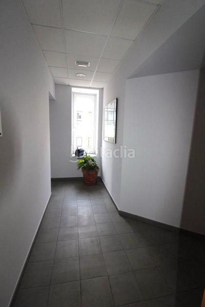 Foto 8392ddde-0b42-4b56-9d79-c5b3e7bdc789. Alquiler oficina  en alquiler en casco histórico, 3 dormitorios. en Oviedo