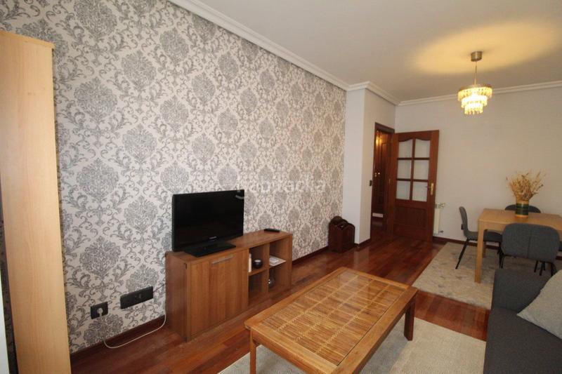 Foto 854eb06d-e85d-4587-916e-f0c7ecd3f1ef. Alquiler piso  en alquiler en centro, 1 dormitorio. en Oviedo