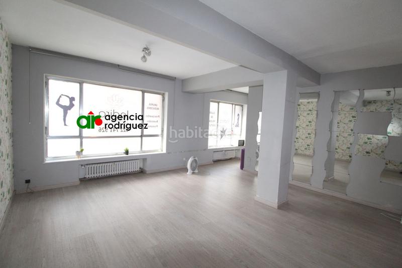 Foto d8d32ef8-e537-4e4c-93e7-422e57c17009. Miete büro mit heizung in Muros de Nalón