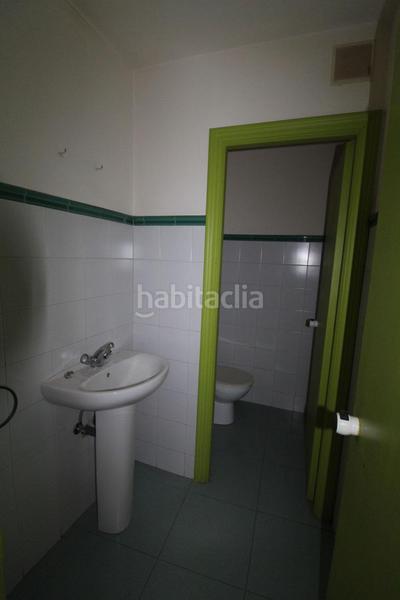 Foto 334df1ad-349e-49ba-a639-ed7ca192472a. Affitto locale commerciale in Milán - Pumarín Oviedo