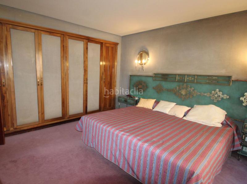 Foto 1a259b84-7a08-4804-ba19-f9e899f7fbf1. Piso  en venta en centro, 6 dormitorios. en Parque San Francisco - Uría Oviedo