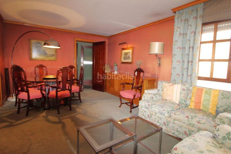 Foto 8f1d21f2-2bc5-46a1-8cfc-c0fdb0c0956d. Piso  en venta en centro, 6 dormitorios. en Parque San Francisco - Uría Oviedo