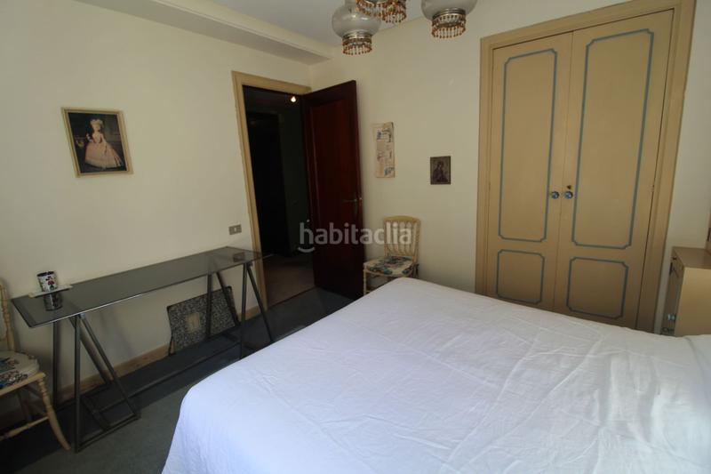 Foto e0d42cc0-5f5f-4efd-ae64-9171a7e62971. Piso  en venta en centro, 6 dormitorios. en Parque San Francisco - Uría Oviedo