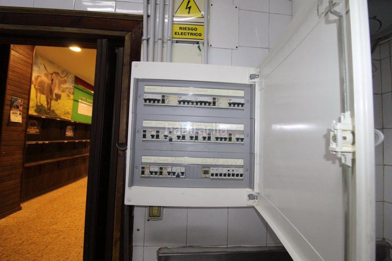 Foto 3274c300-b557-4596-a853-91a5883dc0b6. Affitto locale commerciale in Masip Oviedo