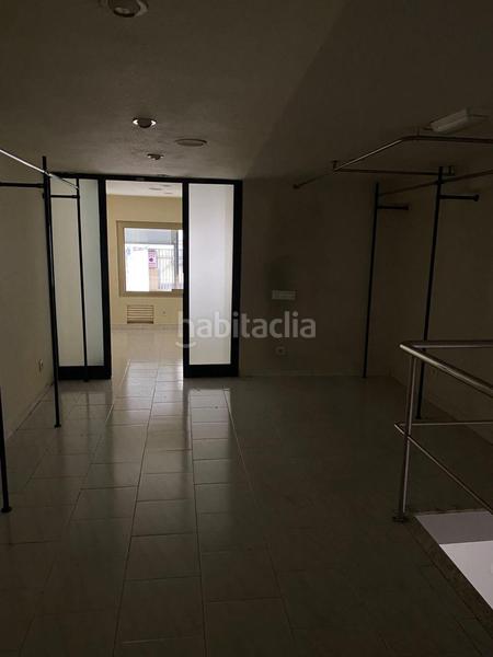 Foto b7e2187e-fa11-4ae4-8bff-7f97234c1d62. Alquiler local comercial local com. en alquiler en centro. en Oviedo