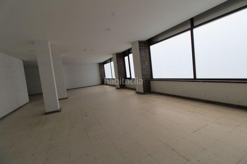 Foto dc836596-1c61-4800-a3b8-2c50f3692df5. Rent business premise in Plaza de América Oviedo