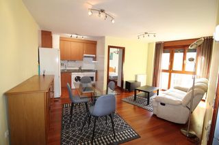 Rent Flat in Milán - Pumarín. Piso en alquiler en el milán, 1 dormitorio.