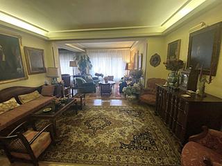 Piso en Parque San Francisco - Ura. Piso en venta en centro, 5 dormitorios.