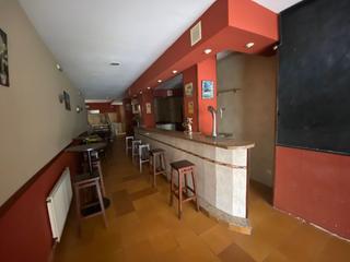 Lloguer Local Comercial a Fozaneldi - Tenderina. Local com. en alquiler en tenderina alta.