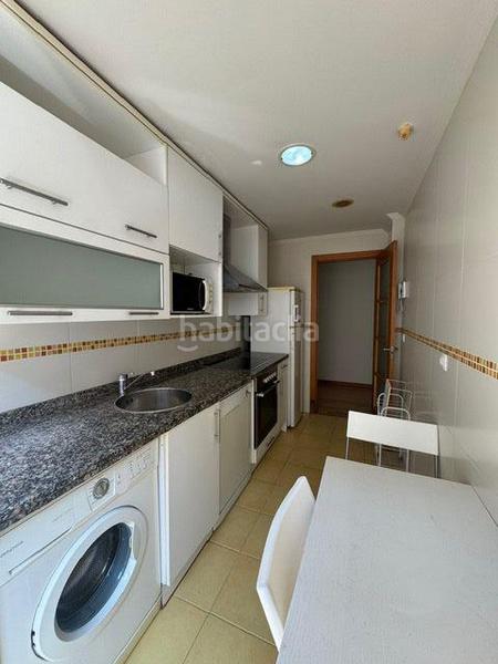 Foto b8713824-67fb-47e7-a8d2-5f75f857ab11. Pis amb calefacció aparcament a Ciudad Naranco - Prados de La Fuente Oviedo