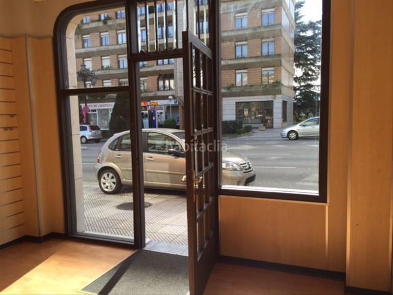 Foto 6b4d5aec-a2ee-4cd4-b3a9-156078819962. Alquiler local comercial local com. en alquiler en centro. en Oviedo