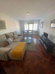 Location Appartement  Muñoz degrain. Piso en alquiler en centro, 4 dormitorios.