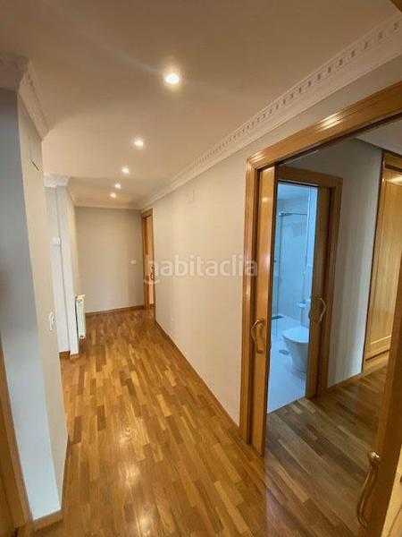 Foto c42d1b6b-54d4-4f29-8b77-a9a7f0df7055. Affitto appartamento con parcheggio in Salesas - Foncalada - Campoamor Oviedo