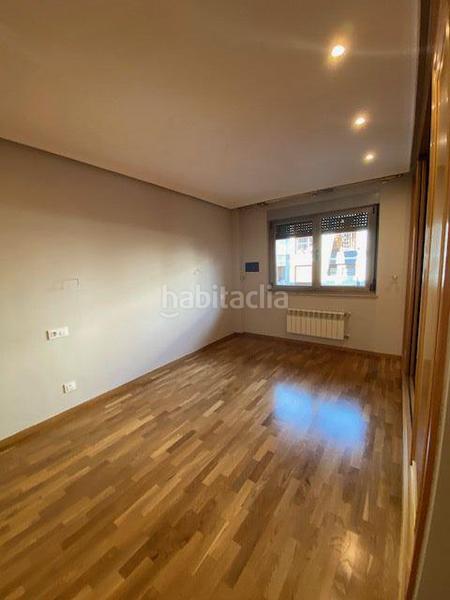Foto ce5864c7-8570-4173-9153-7bd9634ce672. Affitto appartamento con parcheggio in Salesas - Foncalada - Campoamor Oviedo