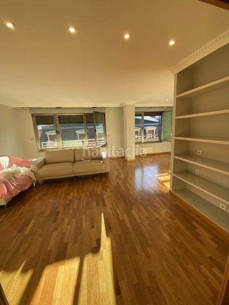 Foto 6b75fd8f-8155-44b4-bbc4-338ede90490b. Location appartement avec parking dans Salesas - Foncalada - Campoamor Oviedo