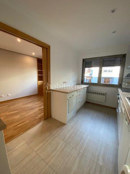 Foto 921361ed-e369-4345-b7ad-ad3c90173b4f. Location appartement avec parking dans Salesas - Foncalada - Campoamor Oviedo