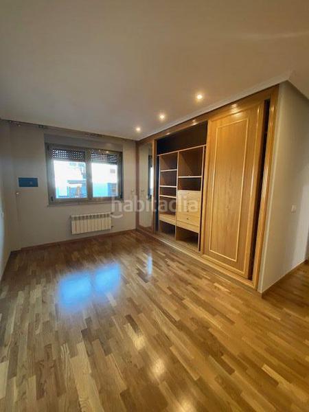 Foto fbbde38c-e90d-41db-837f-987e6fa87898. Rent flat with parking in Salesas - Foncalada - Campoamor Oviedo