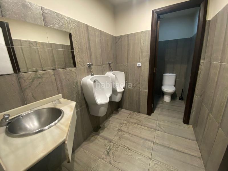 Foto 85aeba99-448c-4c1f-adca-9614fd353dc4. Affitto locale commerciale in Salesas - Foncalada - Campoamor Oviedo