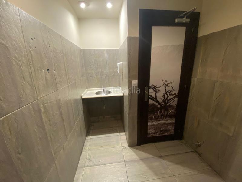 Foto d44a68d0-beac-4e91-b036-15f3aace83d4. Location local commercial dans Salesas - Foncalada - Campoamor Oviedo