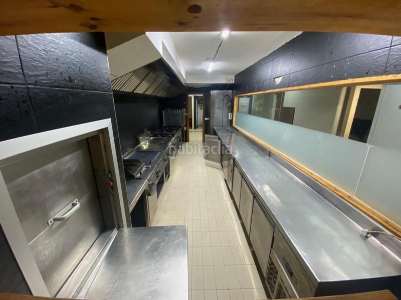 Foto e06b328c-c96e-4dc0-bbcc-d0eb09e47e45. Rent business premise in Salesas - Foncalada - Campoamor Oviedo