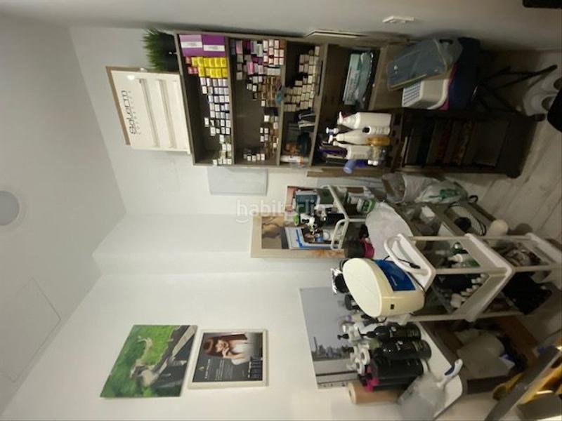 Foto 5f7b2b3b-5bb2-480d-8566-7ab27c1570c3. Location local commercial dans Corredoría - La Carisa - Prado de La Vega Oviedo