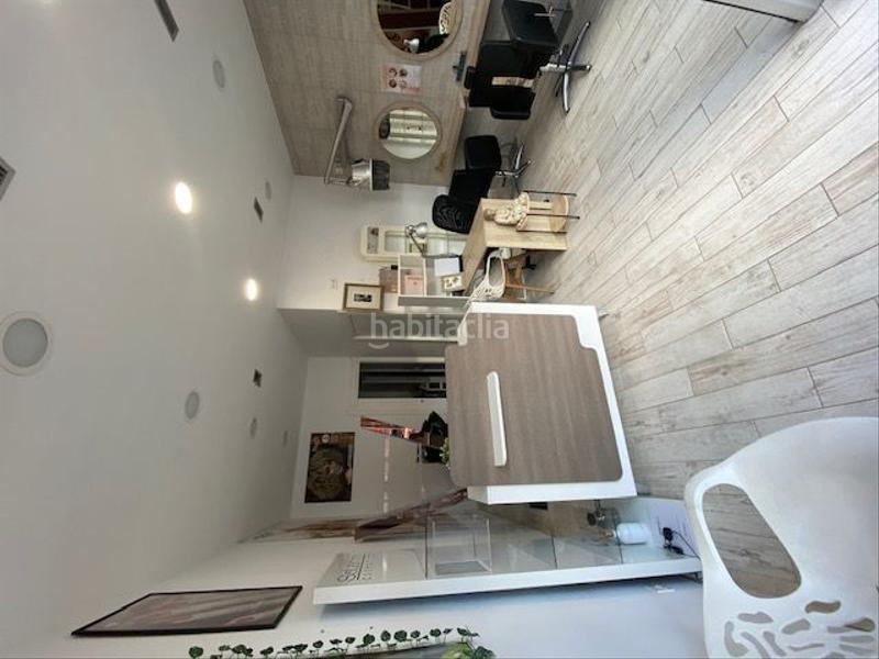 Foto c599791b-b440-466b-8f46-7ac6bfbdd633. Location local commercial dans Corredoría - La Carisa - Prado de La Vega Oviedo