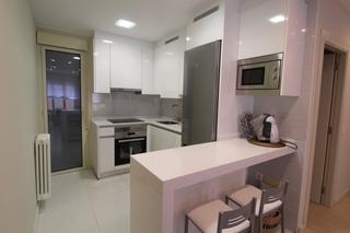 Miete Etagenwohnung  Melquiades alvarez. Piso en alquiler en centro, 3 dormitorios.