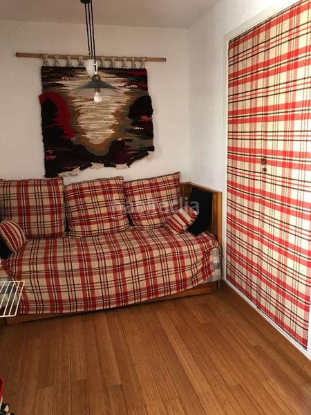 Foto 2deaa997-6325-4cee-b094-8edbe7094fd4. Pis amb calefacció aparcament a Lena