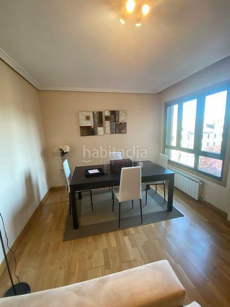 Foto 3acbbd2d-176f-4ba2-8543-375a70331a34. Pis amb calefacció aparcament a Huca - La Cadellada Oviedo