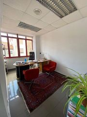 Pis a Salesas - Foncalada - Campoamor. Piso en venta en centro, 1 dormitorio.