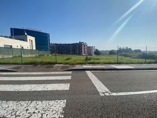 Residential Plot in La Pola Siero. Parcela en venta en montecerrao.