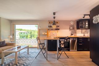 Affitto Loft  Passeig pujades. Loft totalmente reformado