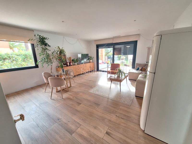 Foto 8bc426b4-8985-42dc-824c-4a295a3be109. Rent apartment with heating parking pool in Can Girona - Terramar - Vinyet Sitges